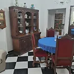 Apartamento E Garagem Junto A Praia, 03 Quartos Ate 06 Hospedes